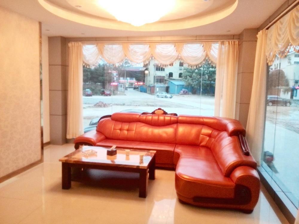 Guilin Tianyi Business Hotel מראה חיצוני תמונה